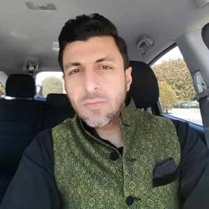 Meet your Posher, Omer